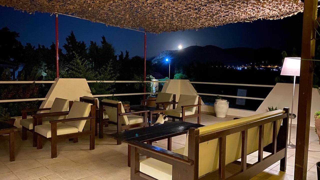 Arion Stables & Apartments Hersonissos  Exterior photo