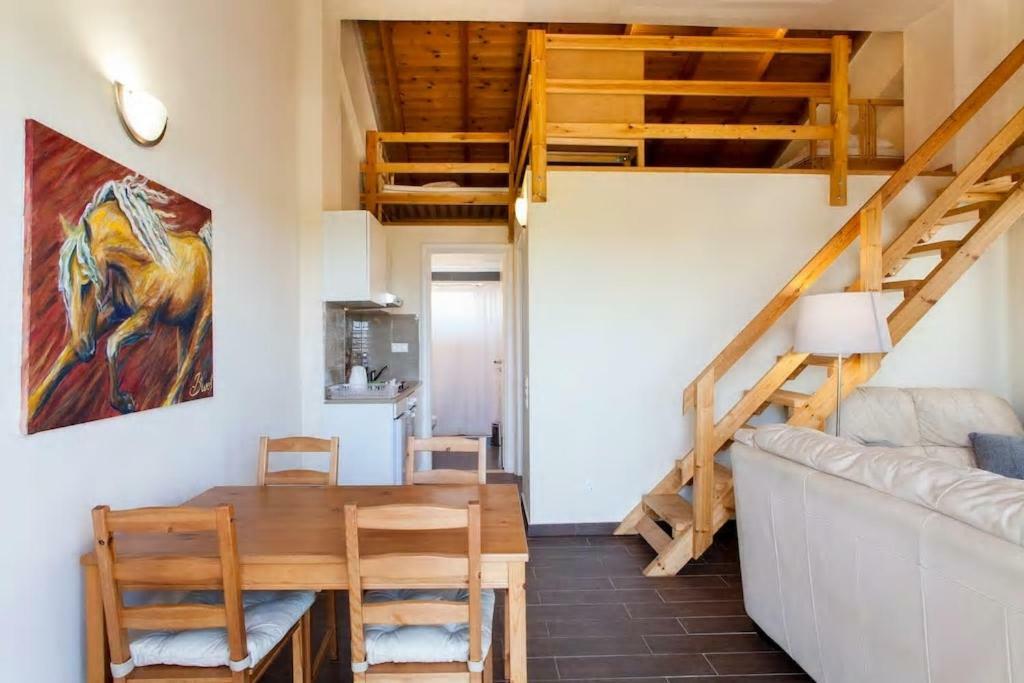 Arion Stables & Apartments Hersonissos  Exterior photo